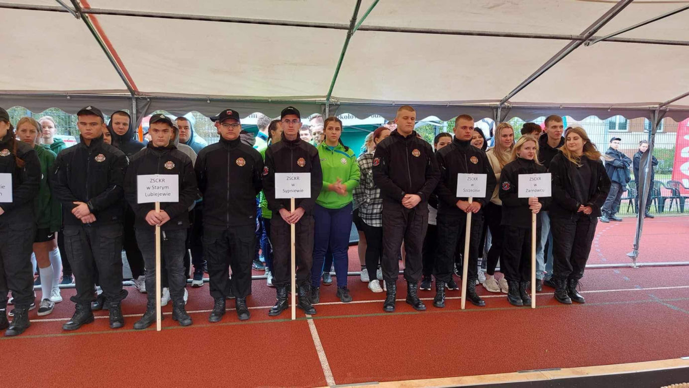 Mistrzostwa w przeciąganiu liny są bardzo widowiskowe i budzą wiele emocji w uczestnikach