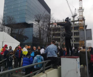 IEM 2020 Katowcie. SETKI osób pod Spodkiem! PROTEST przeciwko decyzji wojewody!