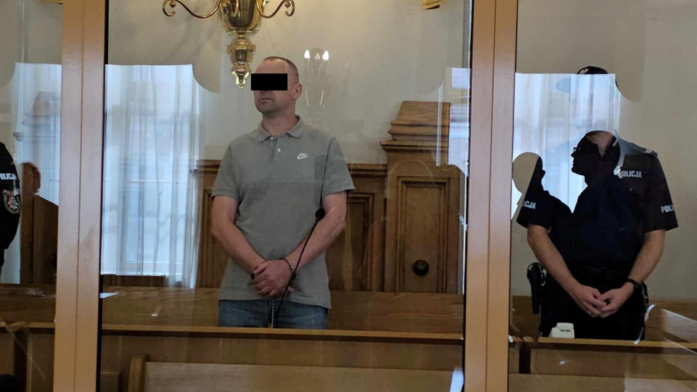 Sąd skazał matkę i jej kochanka za zabójstwo i znęcanie sie nad dziećmi