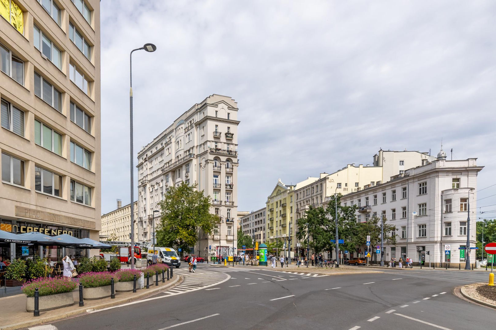 Żelazko, czyli kamienica Kacperskich w Warszawie