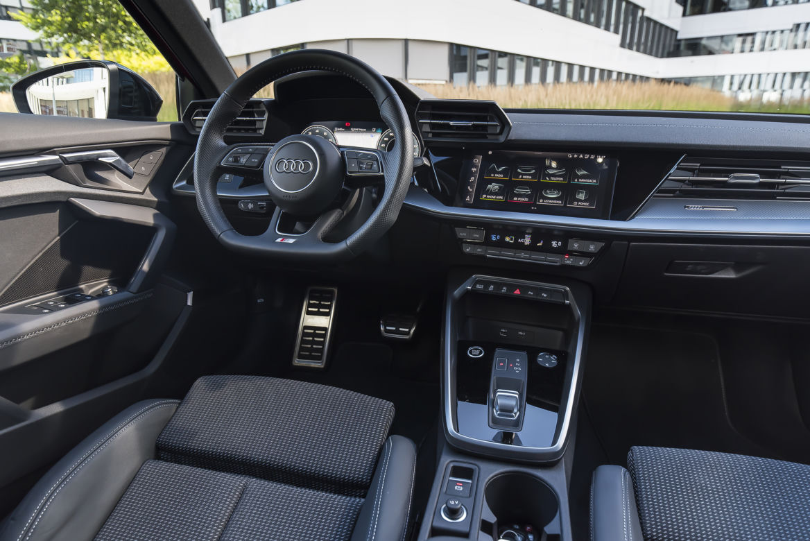 Audi A3 Sportback 8Y 35 TFSI S-Tronic S-line