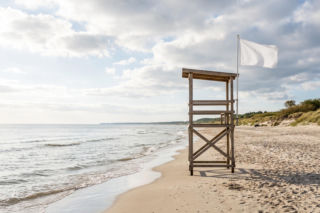 Sinice Rewa. Czy w Rewie można się kąpać 14.07? Flaga, warunki pogodowe