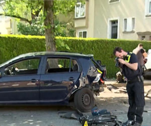 Dinslaken poważny wypadek drogowy. 47-letnia kobieta straciła panowanie nad samochodem i potrąciła trzech dwunastoletnich chłopców jadących na rowerach