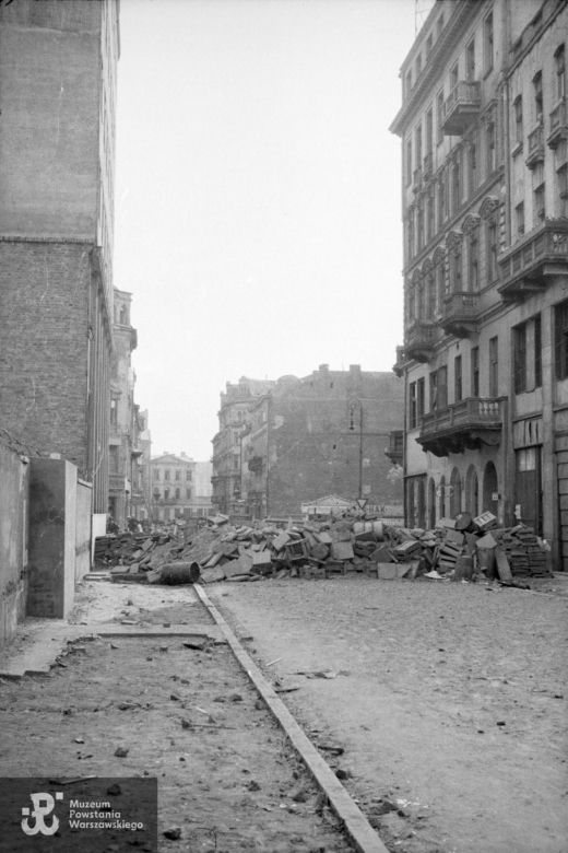 Świętokrzyska róg Marszałkowskiej – 1944