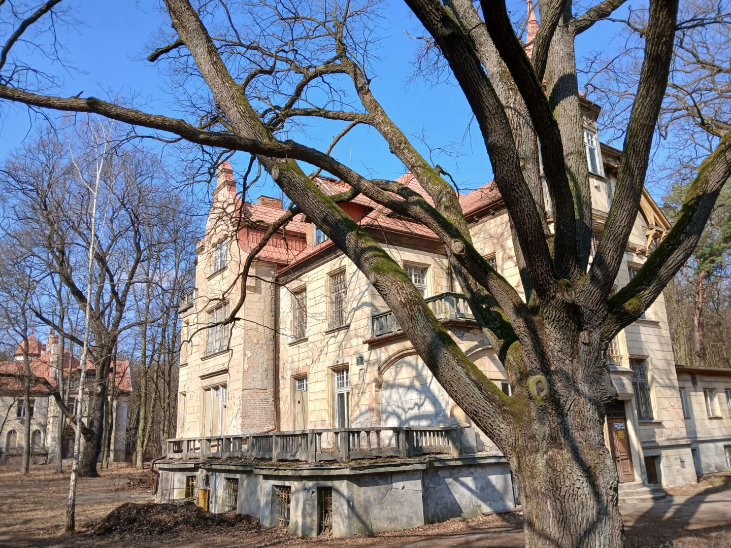 Willa Turczynek w Milanówku