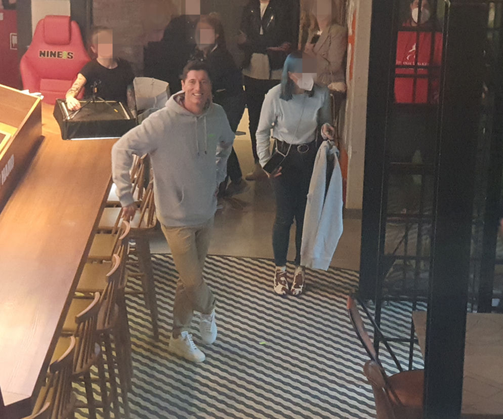 Robert Lewandowski w restauracji Nine's