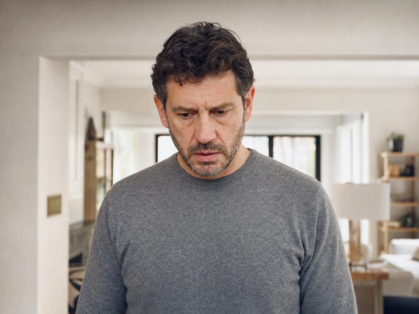 Kobieta z randki zabrała mężczyznę na cmentarz do jego byłej żony. „Przy jej grobie zapytała mnie o wierność”
