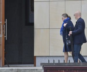 Pawłowicz modli się z ochroniarzem