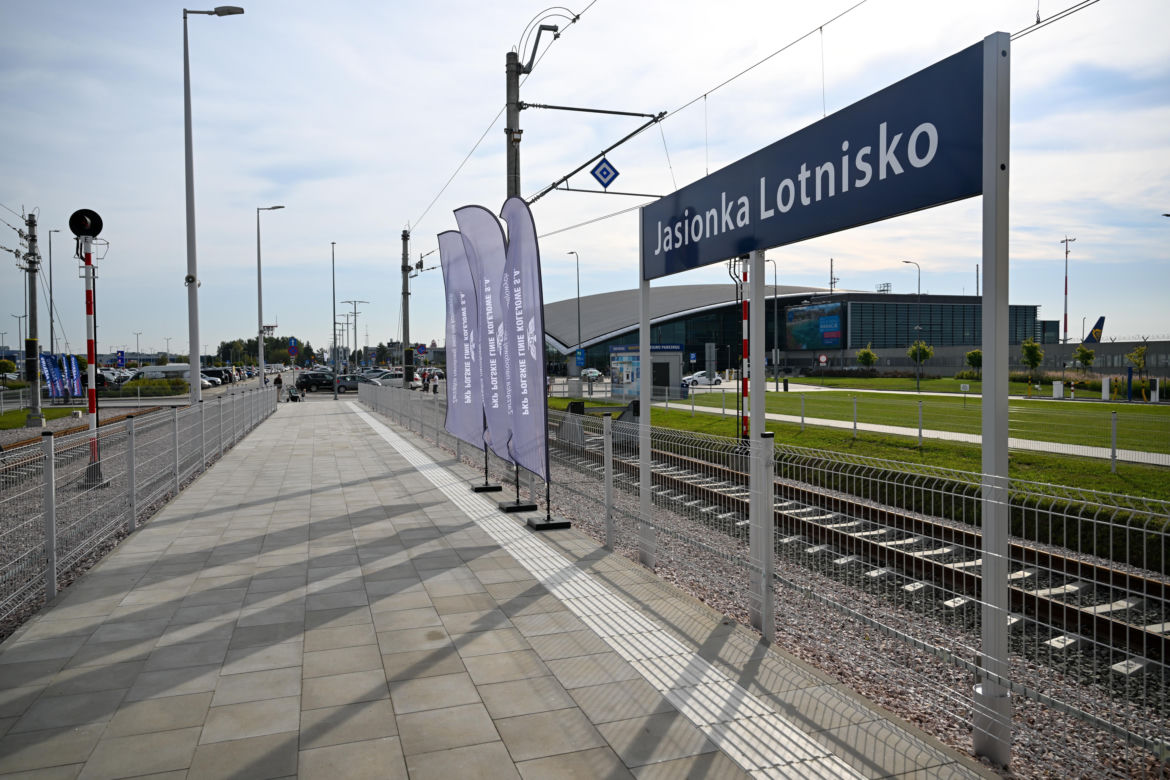 Otwarcie nowej linii kolejowej z Rzeszowa do lotniska w Jasionce