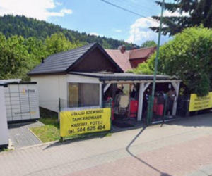 Reklamy zalewają ulice Szczyrku