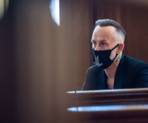 Adam Nergal Darski w sądzie