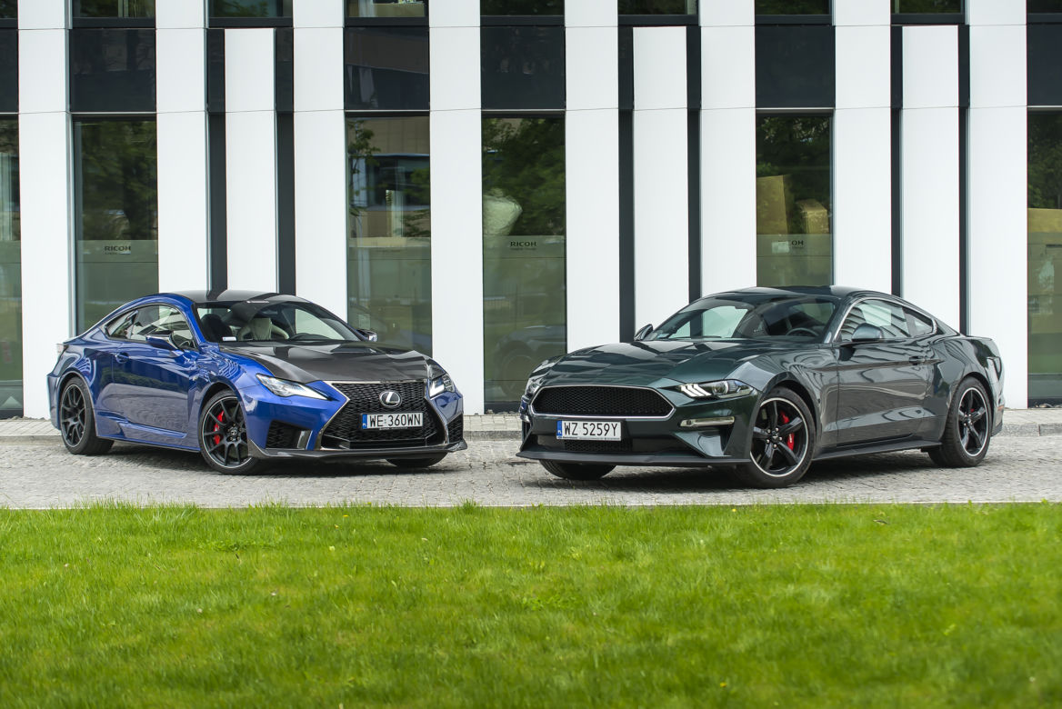 Lexus RC F Carbon 5.0 V8 vs. Ford Mustang Bullitt 5.0 V8