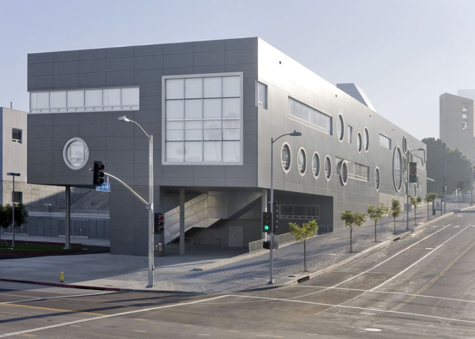 Szkoła nr 9 w Los Angeles
