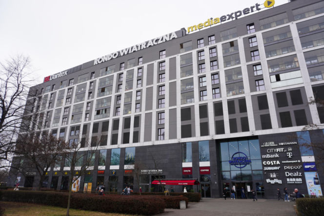 Dziś tak wygląda miejsce po dawnym Uniwersamie Grochów