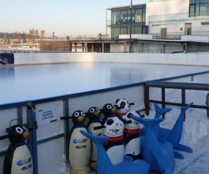 Lodowisko w Centrum Rekreacyjno-Sportowym Ukiel