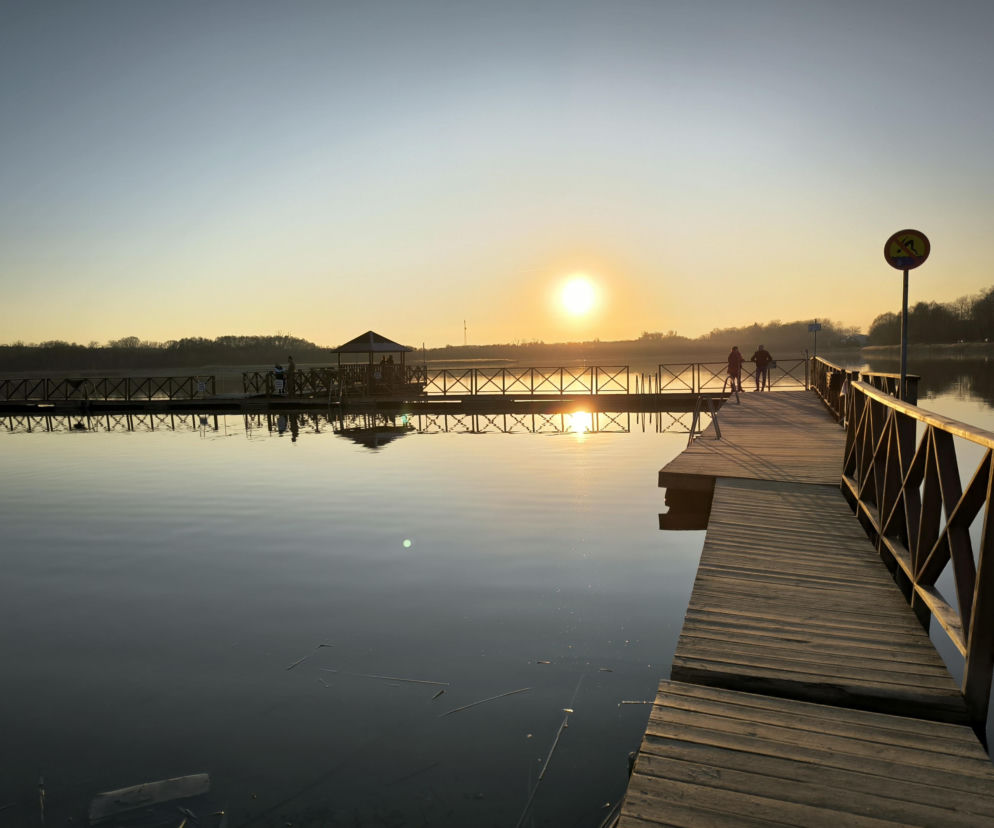 Majówka 2026 w Lesznie i regionie: Szykuje się pogodowy rollercoaster! Sprawdź, czy wyciągać grilla [PROGNOZA]