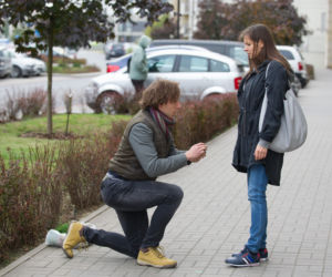 Na Wspólnej odcinek 2401, Gosia (Anna Kerth), Błażej (Jakub Świderski)