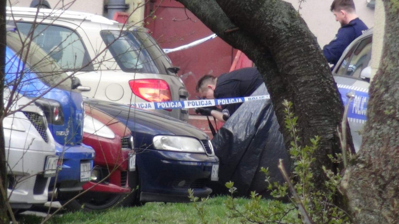 Skoczył z 7 piętra. Zginął na miejscu. 