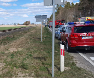 Koszmarny wypadek w Żabnie pod Chojnicami. Osobówka zmiotła z pasów 12-letnią dziewczynkę