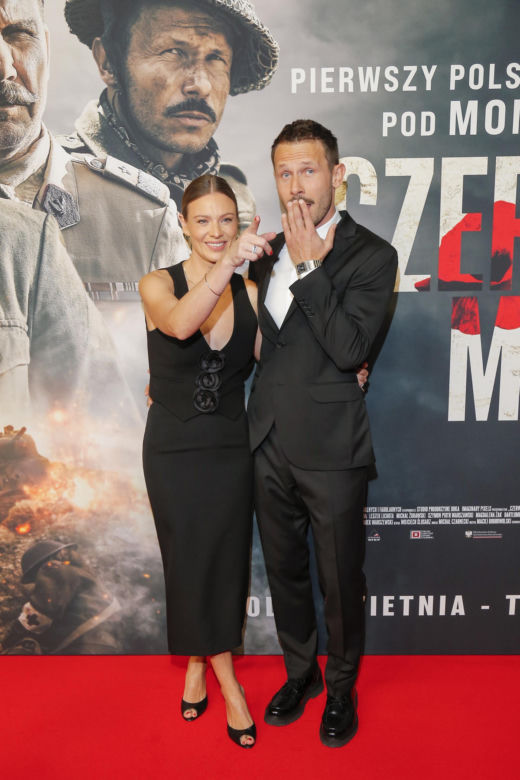 Plejada gwiazd na premierze "Czerwone maki"