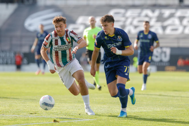Oskar Pietuszewski znów zagrał świetny mecz w FC Porto! Co za akcje Polaka! [WIDEO]