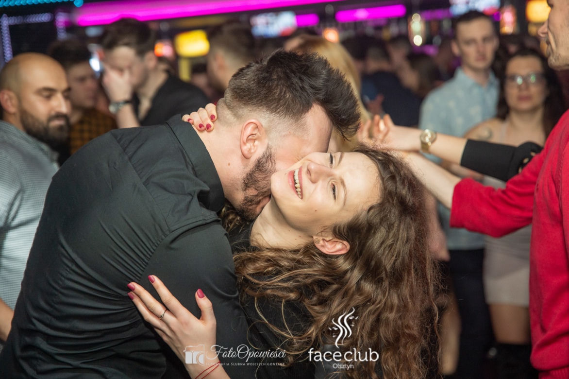 Dyskoteka w Face Club Olsztyn. Tańczyli z Power Play i Menelaosem