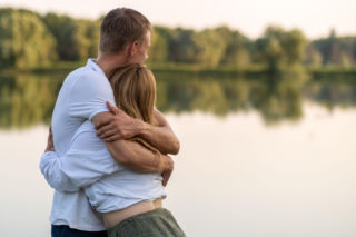 Zodiakalne problemy miłosne. Z tymi zawirowaniami borykają się znaki zodiaku