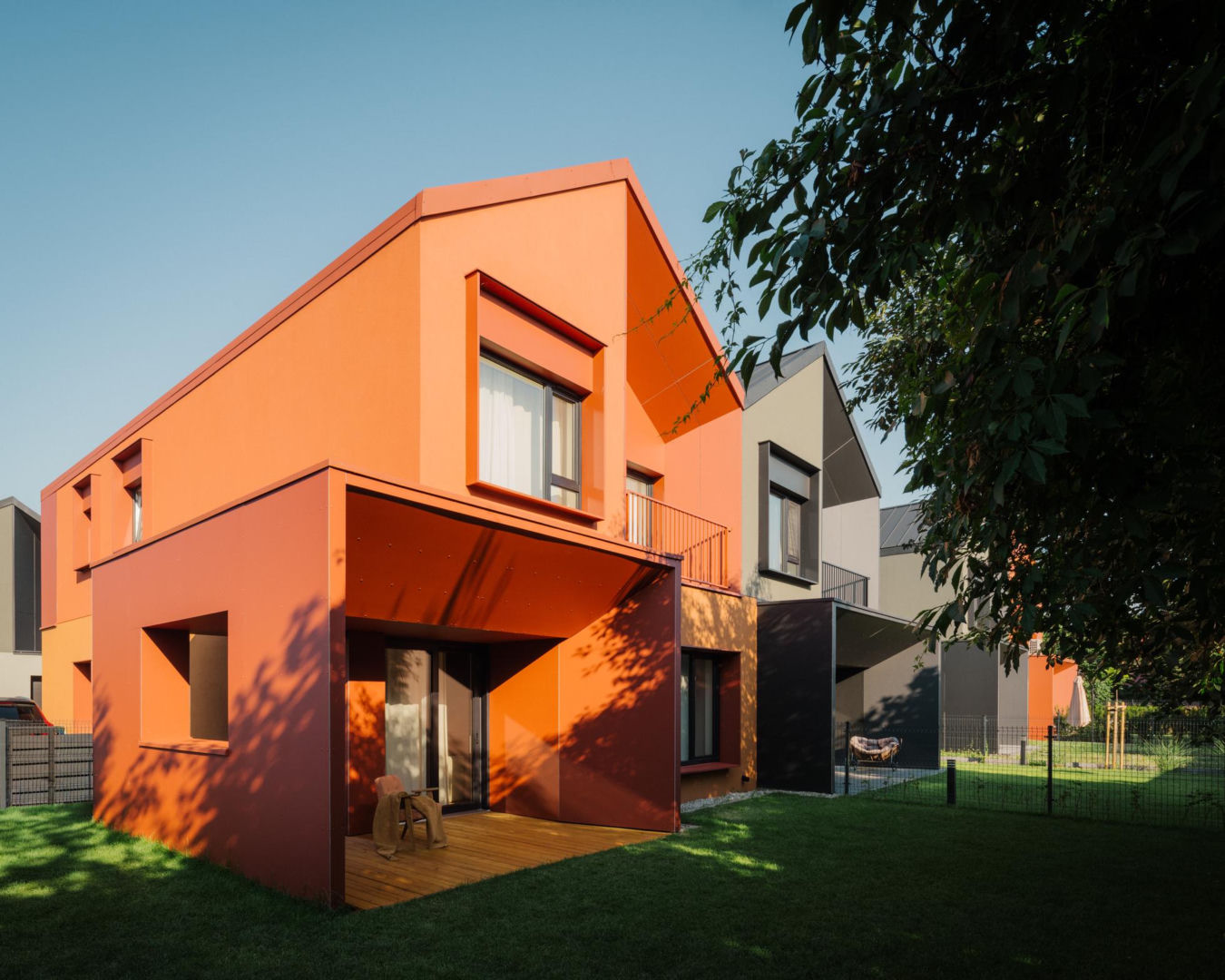 Zespół 10 domów jednorodzinnych, ul. Borków 58, Warszawa