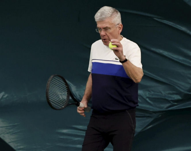 Senator Karczewski trenuje na wiosnę