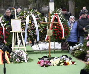 Bożena Dykiel spoczęła na Powązkach Wojskowych