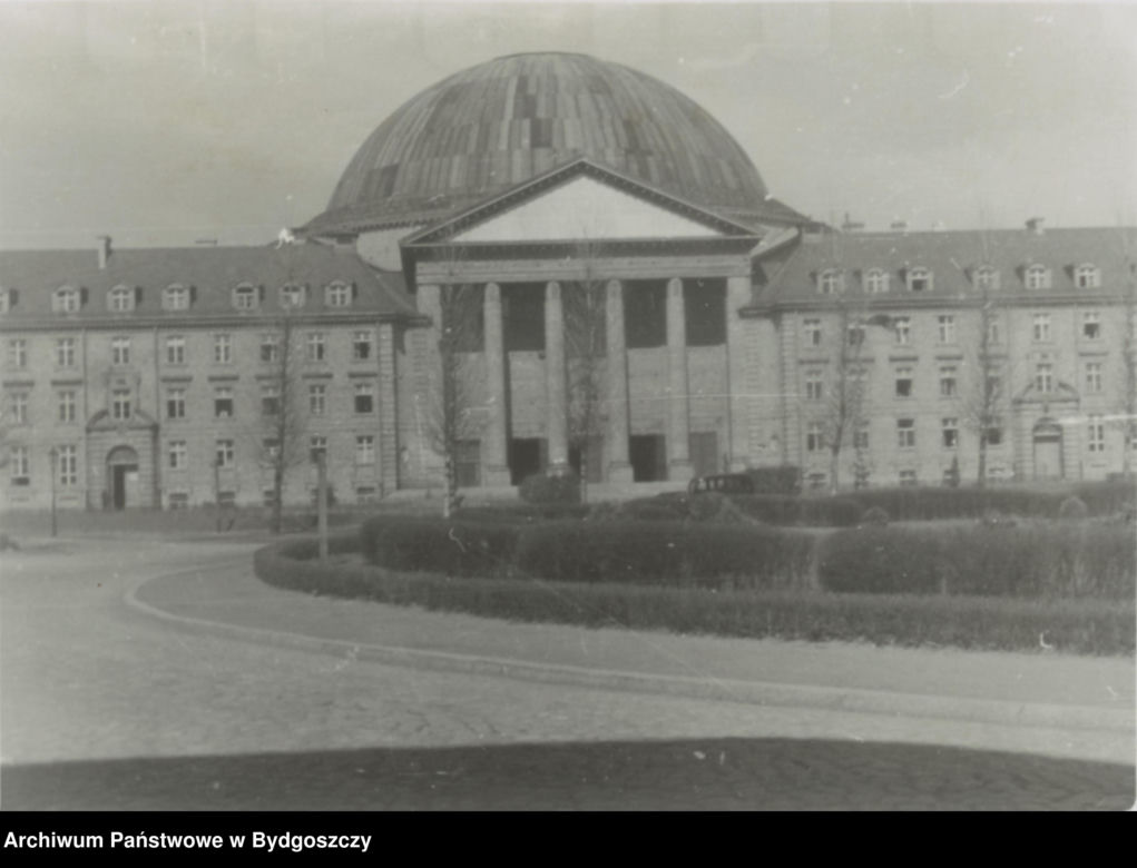 Projekt kościoła powstał w 1924 roku i był wzorowany na rzymskim Panteonie