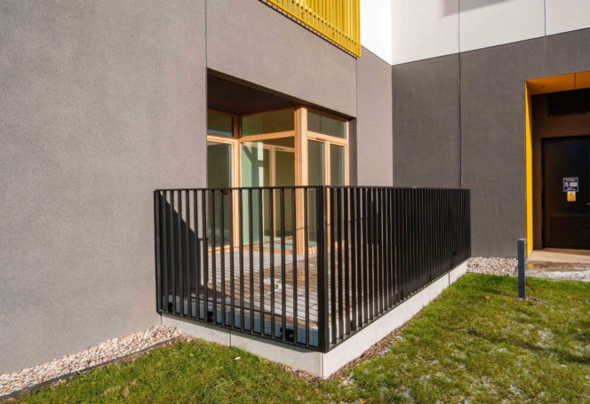 Uwagę zwracają dziś takie adresy jak ul. Dębowa 1 w Łodzi. To tam powstały Apartamenty Dębowa - inwestycja zlokalizowana w centrum Łodzi, w sąsiedztwie alei stuletnich dębów