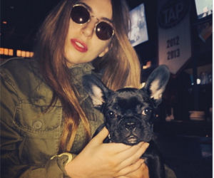 Lady Gaga przesadza w miłości do psa.