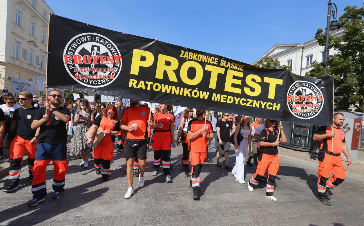 Protest pracowników służby zdrowia w Warszawie