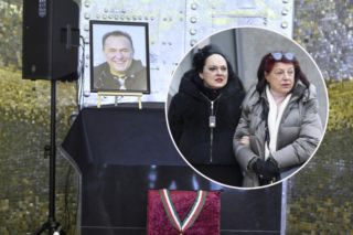 Córki Urbaniaka w ogromnej żałobie. Wymowny strój na pogrzebie ukochanego ojca