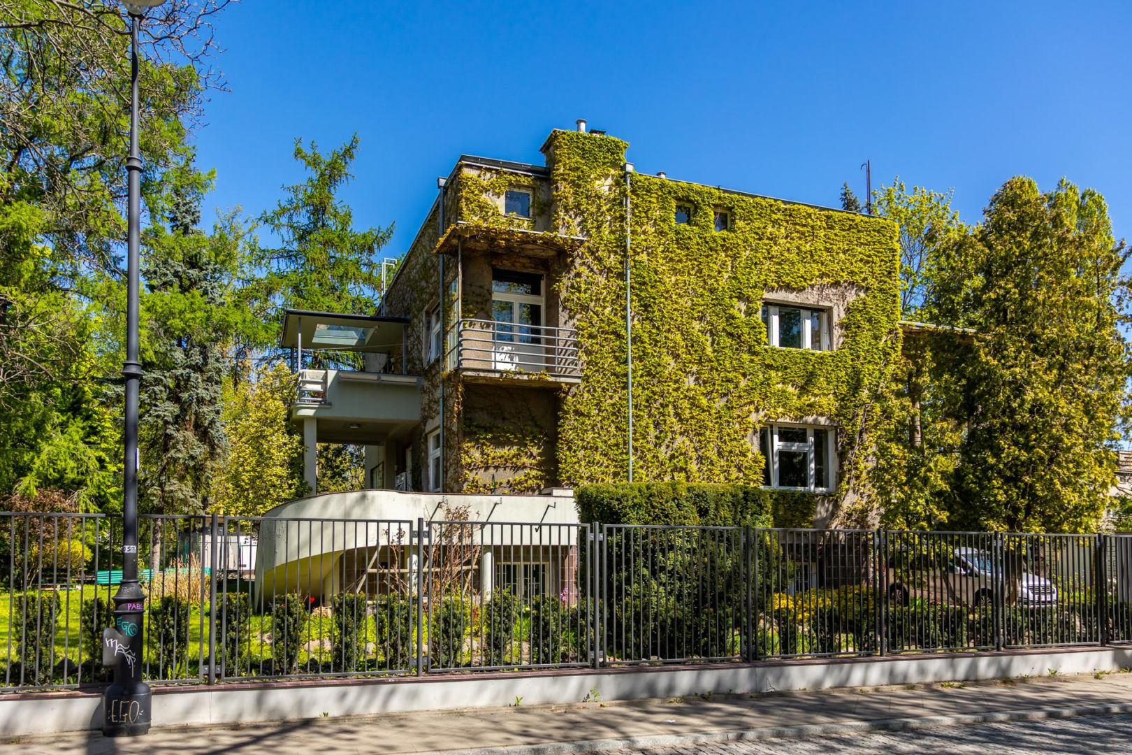 Willa Rakowiczów przy Czarnieckiego 53 w Warszawie