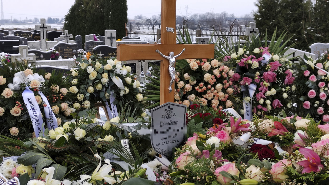 Grób strażaczki Eweliny z Czernikowa