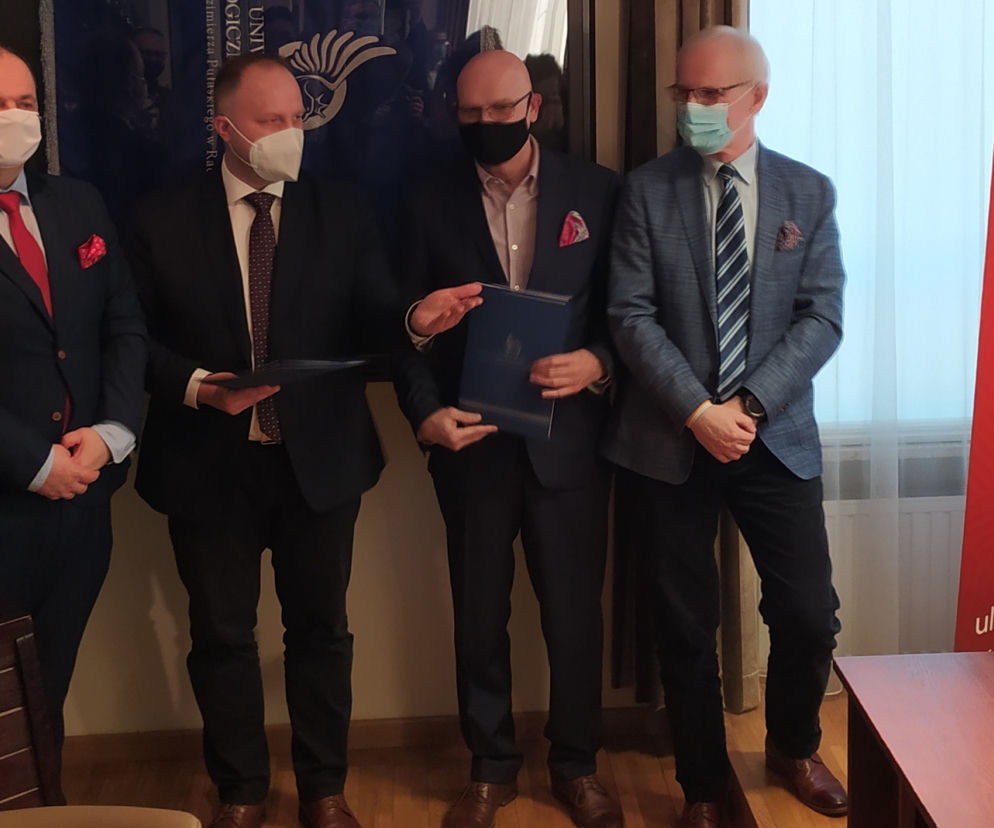 Podpisanie porozumienia UTH z IPHZR