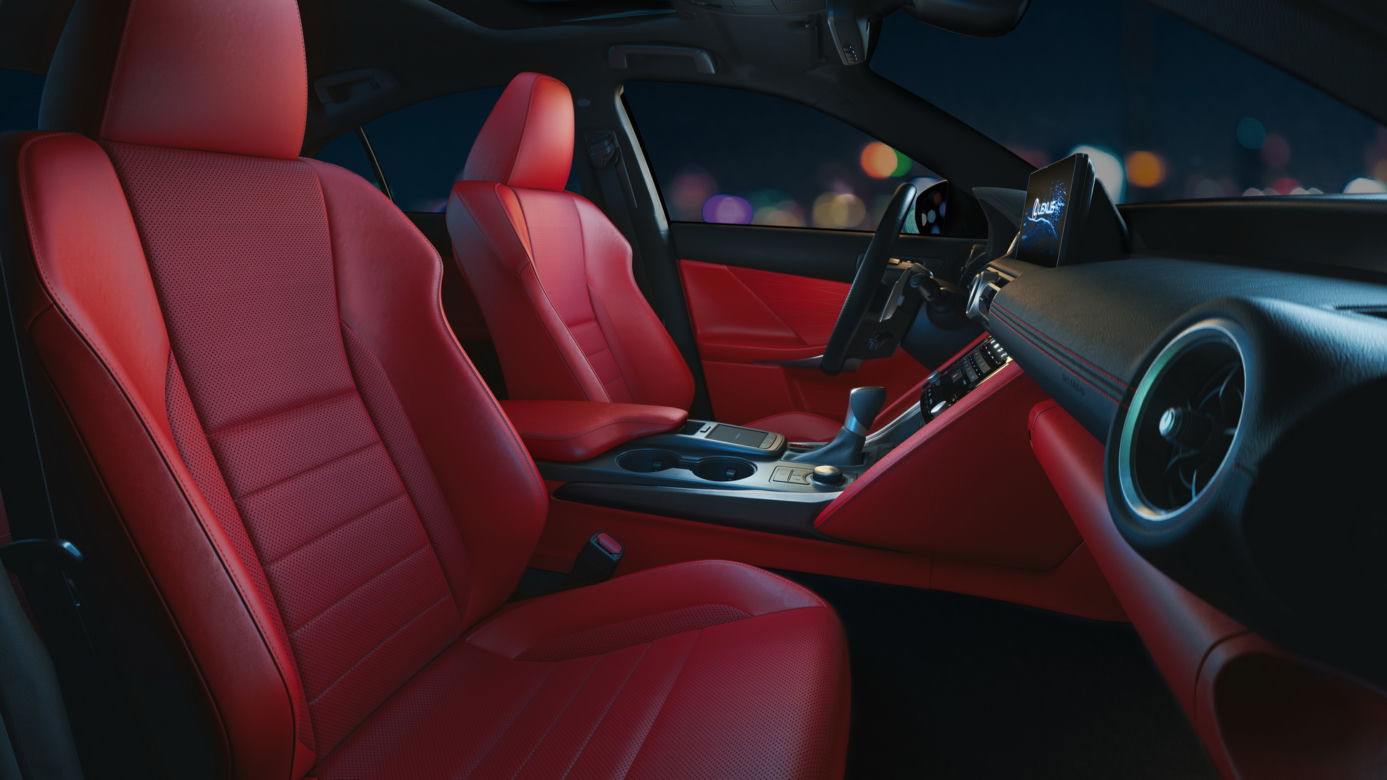 2021 Lexus IS