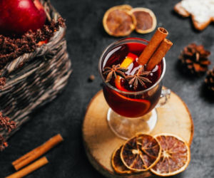 Grzaniec nie tylko na jarmarkach. Zrób go w domu