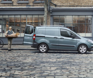 Ford Transit Courier lifting 2018
