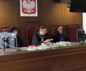 Wywieźli Roberta w bagażniku, Przypalali go maczetą i kopali