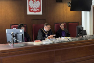 Wywieźli Roberta w bagażniku, Przypalali go maczetą i kopali