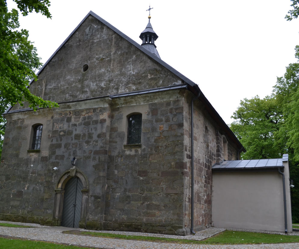 Tarczek: Kościół pw. św. Idziego