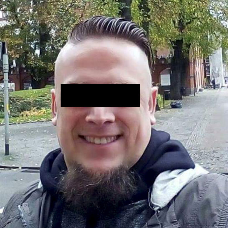PIEKIELNIK ZNISZCZYŁ KRZYŻ