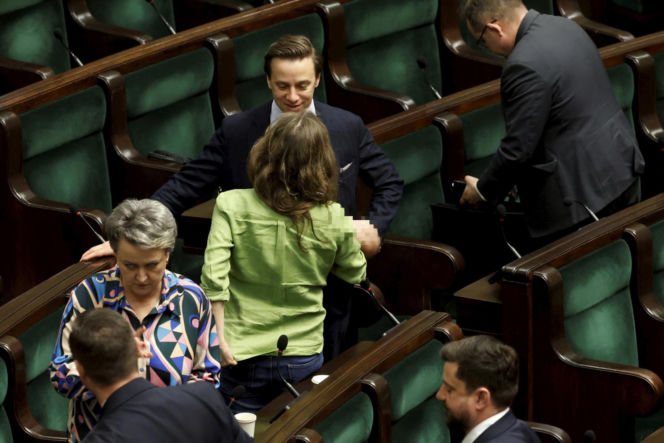 Bosakowie przyszli do Sejmu ze Stefankiem