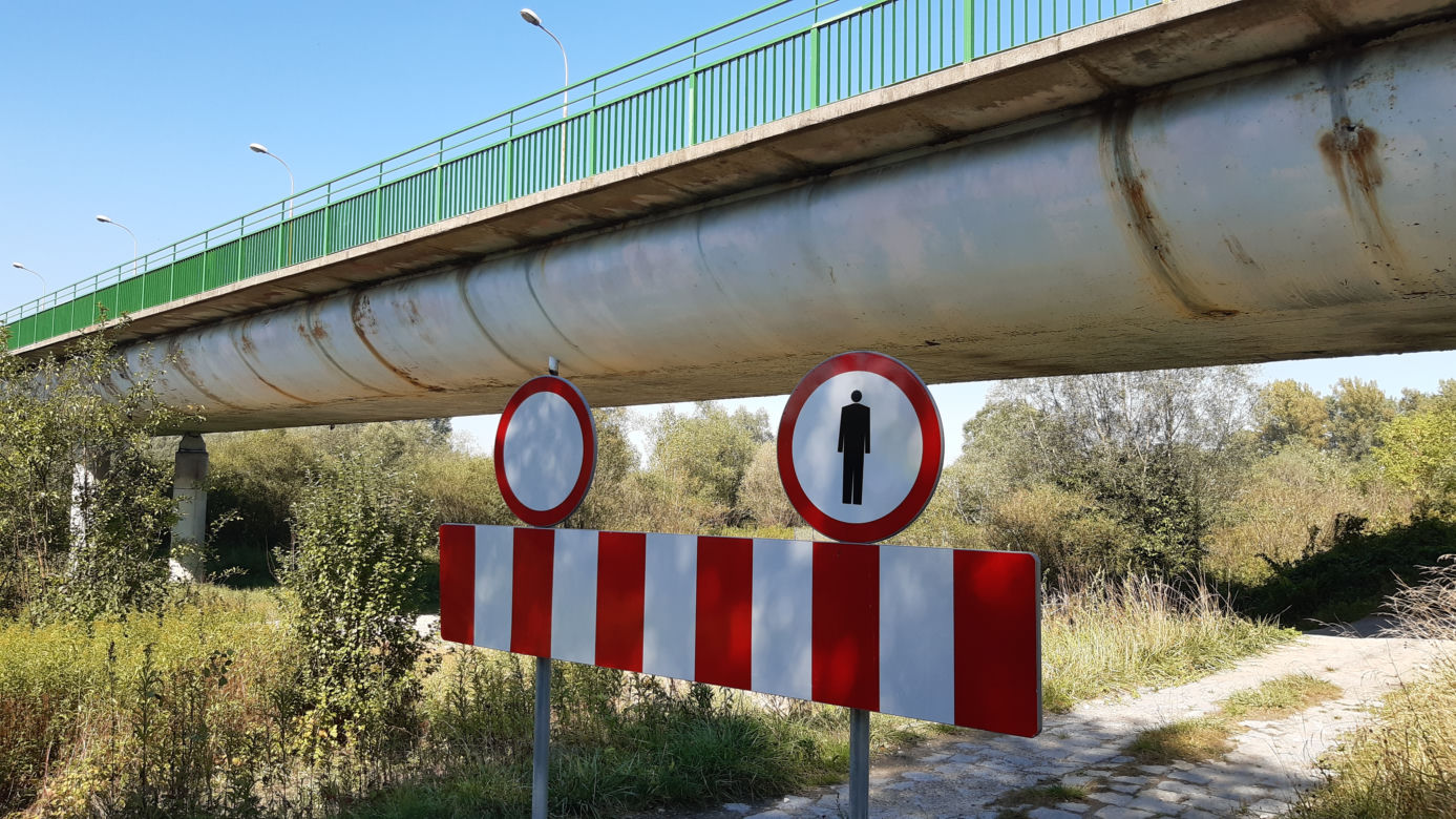 Elementy mostu w Ostrowie trafią na złom