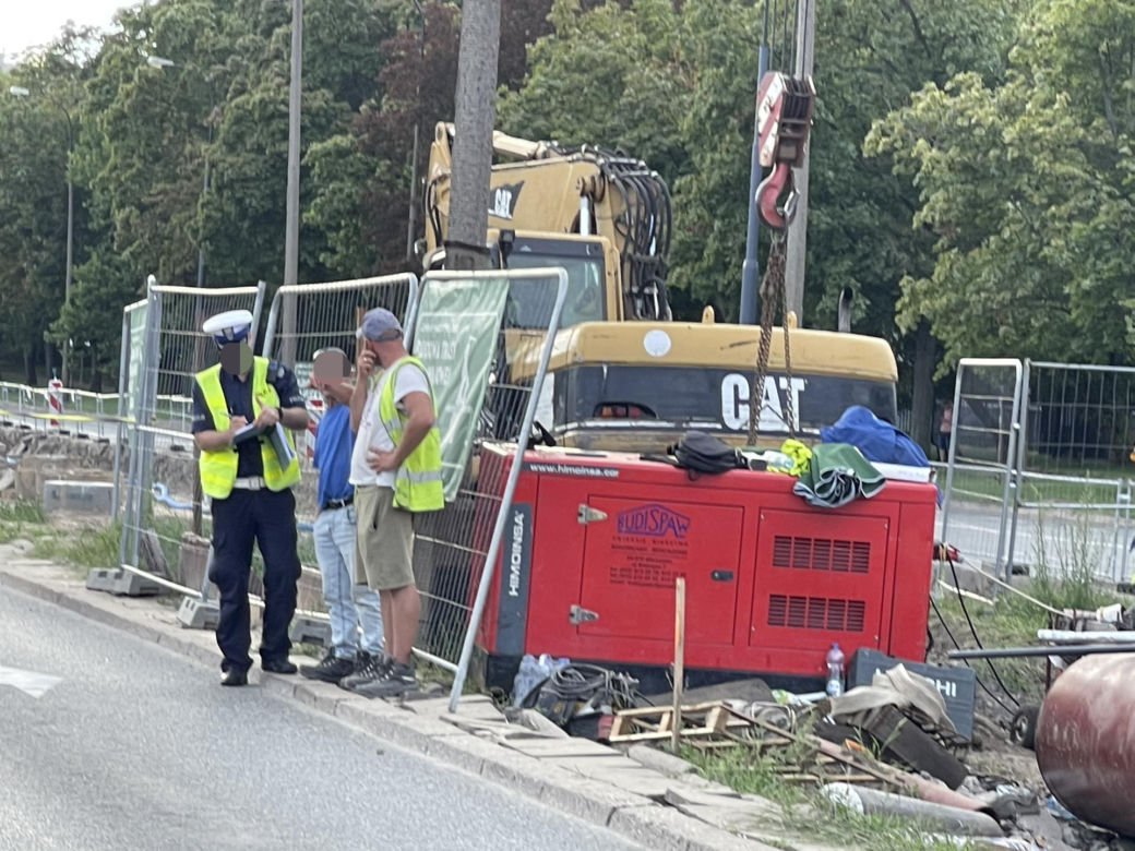 Makabra na przejściu. BMW roztrzaskało pieszego