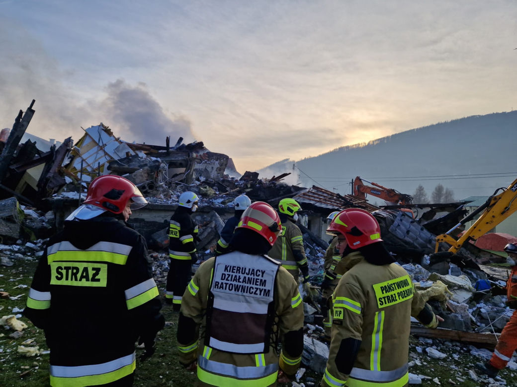 Wybuch w Ustroniu. Strażacy wyciągali spod gruzów ciało przyjaciela. Koszmar rozegrał się w ułamku sekundy