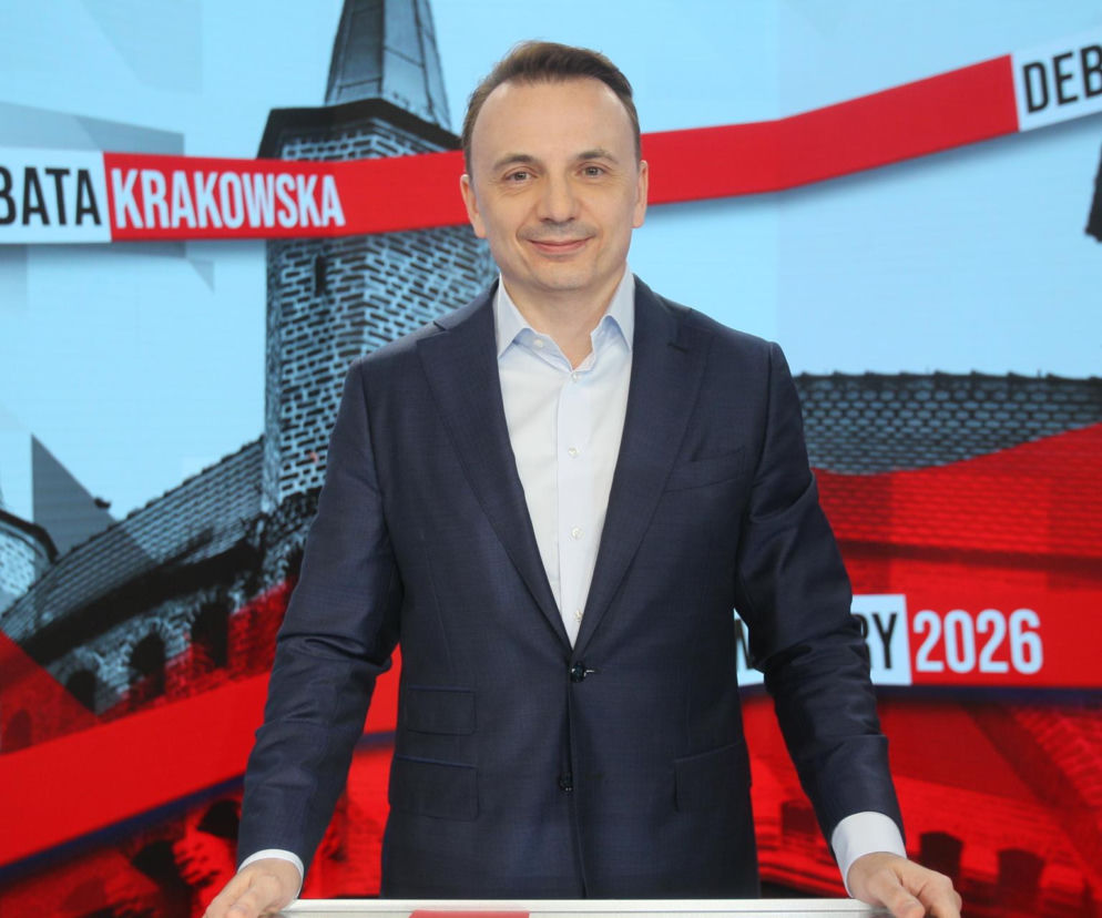 Łukasz Gibała w studio podczas Debaty Krakowskiej. O kandydacie na prezydenta Krakowa przeczytasz na SE Polityka.